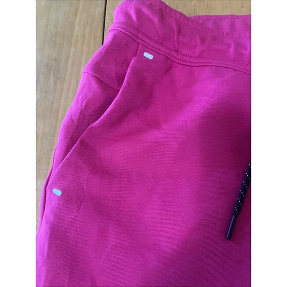 NWOT NIKE SIZE L MENS TECH Bright PINK SHORTS Zipper & Slash Pockets White Logo - Picture 4 of 11